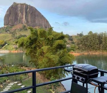 Guatape Chalet De Esquí | Stunning lakefront retreat, breathtaking views