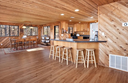 Innsbrook Cabina | Stunning Lakeside Cabin Perfect for Families
