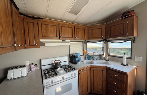Sherkston Cabaña | Stunning Lakeview Cottage @Sherkston Shores Resort and Camp ground.