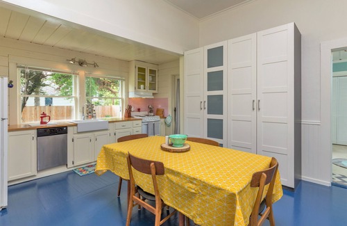 Port Townsend Apartamento | ¡Nuevo listado en el corazón de Port Townsend! 3bed / 2bath