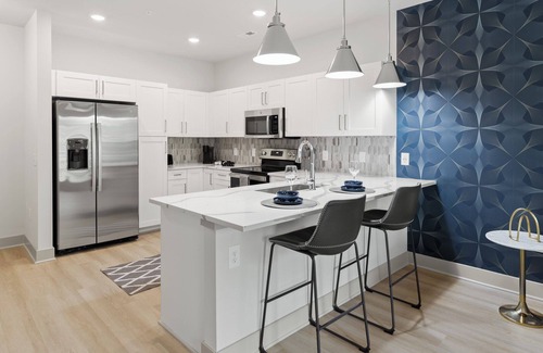 East Raleigh Apartamento | Stunning Living 5 Min From Downtown