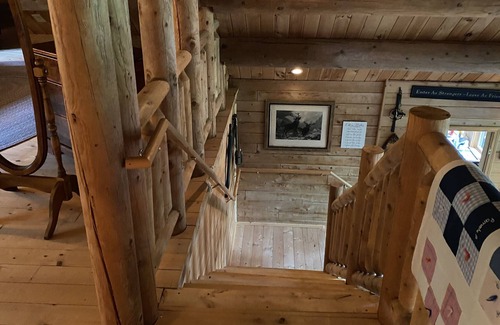 Wakefield Casa | Stunning Log Cabin in beautiful Wakefield, NH