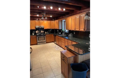 Briar Crest Woods Cabina | Stunning Log Cabin Minutes from Jack Frost/Big Boulder