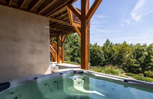 Vein Mountain Cabina | Stunning Log Cabin with Panoramic Mountain Views