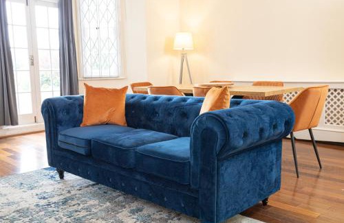 Thamesfield Apartamento | Stunning London Flat with Lush Garden - Steps to Park by The River Thames