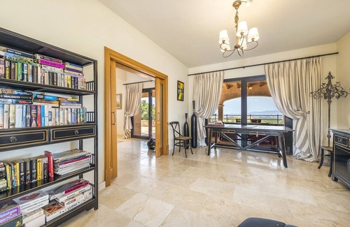 Son Gual Villa | Stunning,Luxury Villa son Gual with Pool, Jacuzzi, Gym and Children's Playarea
