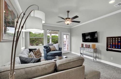 Horseshoe Bay Casa | Stunning Luxury Home on Lake LBJ!