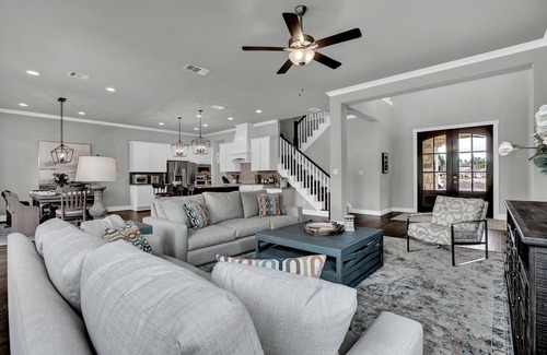 Horseshoe Bay Casa | Stunning Luxury Lake Home With Waterfront & Dock!