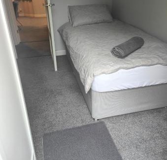 Bushey Apartamento | Stunning maisonette available
