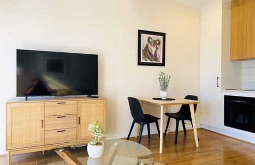 Hazelwood Park Apartamento | Stunning Modern Self-contained Apartment