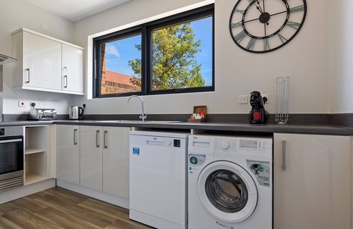 Heworth Casa | Stunning, Modern Eco Property in York with Parking | Pass the Keys