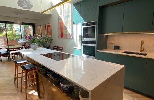 Mildmay Casa | Stunning modern Victorian townhouse in Islington with enormous garden