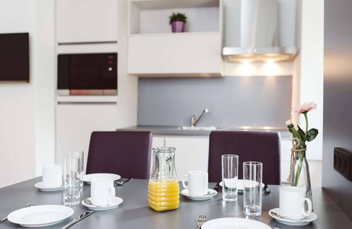 Eisenerz Apartamento | Apartamento con vistas a la montaña en Estiria