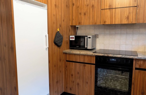 Adelboden Chalet De Esquí | Stunning Mountain Views the Heart of Adelboden w/ Luxurious Steam Shower