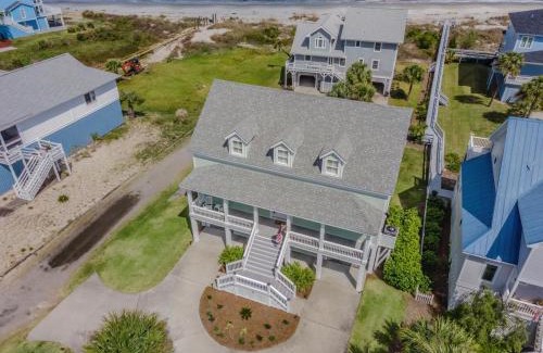 Beachwalk Casa | STUNNING NEW LISTING - Ocean and Beach Views TWO GOLF CARTS - Sleeps 12