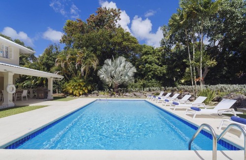 Gibbes Casa | Stunning New Villa 2 Mins to Beach - Coral House