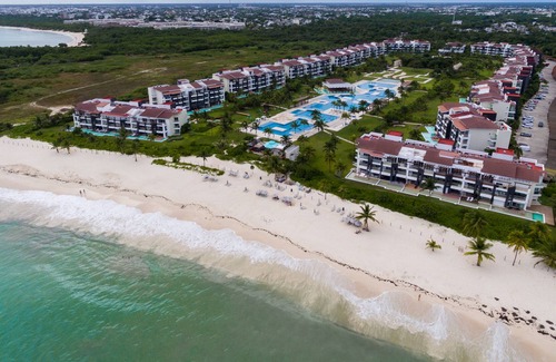 Ejidal Apartamento | Stunning Ocean Front By Condo Boutique