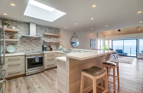 Solana Beach Condominio | Stunning Ocean Trails | Luxury Collection