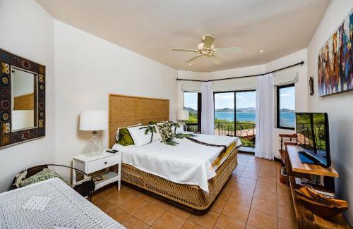 Potrero Casa | Stunning Ocean View Close to Beach