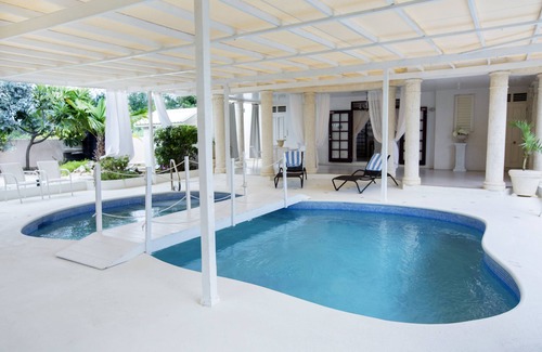 Ragged Point Villa | Impresionante villa de lujo con vista al mar para escapadas a la isla y lunas de miel idílicas