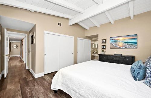 Balboa Peninsula Casa | Stunning Oceanfront Retreat in Newport Beach