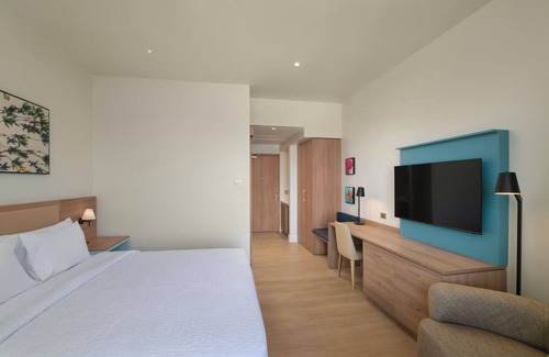 La Romana Hotel | Stunning Oceanfront – Warm, Welcoming Room with Breathtaking Sea Views