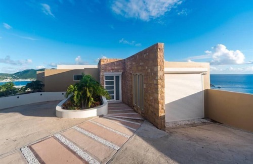 Belair Casa | Stunning Oceanview Villa with Private Pool