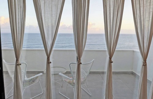Bajamar Apartamento | Bajamar Coastal Suite