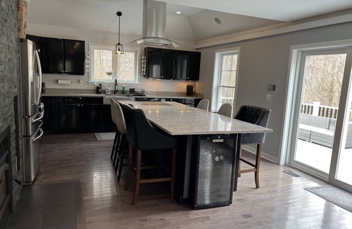 Old Lyme Casa | Stunning, peaceful and private home