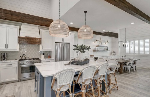 Cinnamon Shore Casa | Stunning, Pet-Friendly,Beach Home Beside Dune Pool w/Extra Amenities Nearby