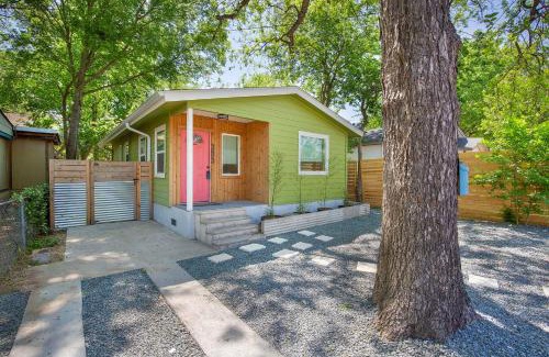East Cesar Chavez Casa | Stunning Pool Home by Dtwn , Walk 2 lake & Eateries