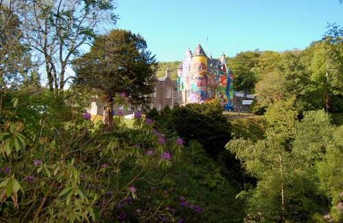 Largs Cabina | Stunning Premium Yurt in Kelburn Estate near Largs
