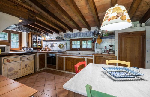 Gambassi Terme Villa | Casa de vacaciones privada con WIFI, piscina privada, A/C, TV, terraza, cerca de San Gimignano