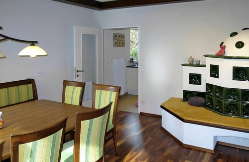 Sankt Martin am Grimming Casa | Maravillosa casa de vacaciones privada con WIFI, TV, terraza, mascotas permitida y aparcamiento
