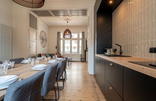 Blankenberge Villa | Maravillosa casa de vacaciones privada para 8 personas con WIFI, A/C, TV y terraza