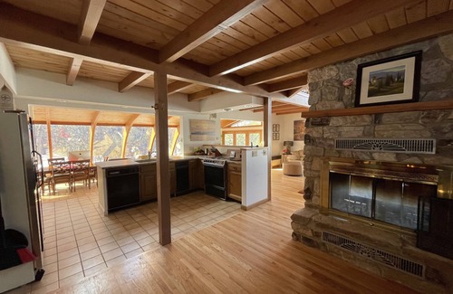 Manchester Casa | Stunning private Maine lakefront home with hot tub.