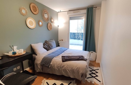 Guyancourt Apartamento | Stunning private room with free parking