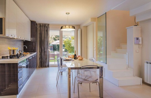 Stiava Casa | Estupenda casa de vacaciones privada para 4 personas con jacuzzi, WIFI, A/C y aparcamiento