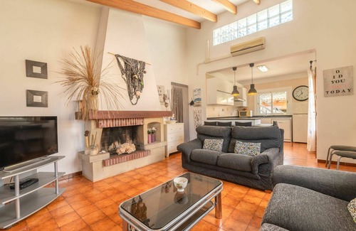 Cala Llombards Casa | Preciosa casa de vacaciones privada para 5 personas con A/C, TV, terraza y aparcamiento