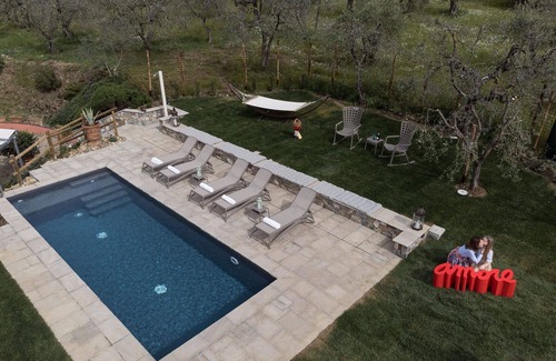 Montelupo Fiorentino Villa | Casa de vacaciones privada con WIFI, piscina privada, A/C, TV, patio, vista panorámica
