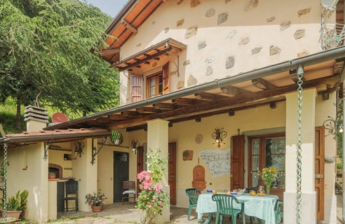 San Rocco in Turrite Villa | Preciosa casa de vacaciones privada con WIFI, TV, terraza, mascotas permitida y aparcamiento