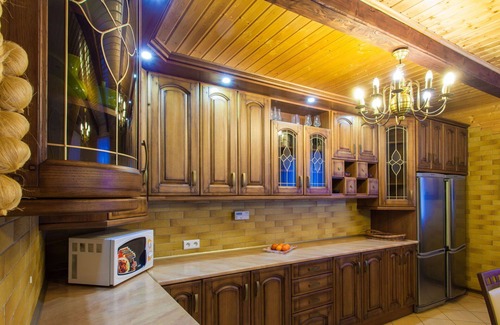 Baligrod Casa | Casa de vacaciones privada con WIFI, TV, patio, mascotas permitida, vista panorámica, aparcamiento