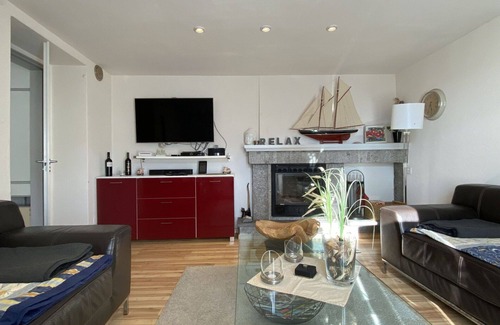Lugano Casa | Estupenda casa de vacaciones privada con WIFI, TV, patio, vista panorámica y aparcamiento