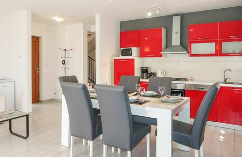 Sumber Casa | Stunning private villa for 6 guests with WIFI, A/C, private pool, TV, terrace and parking