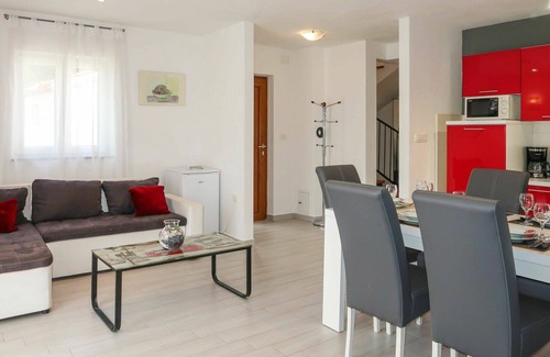 Sumber Casa | Stunning private villa for 6 guests with WIFI, A/C, private pool, TV, terrace and parking