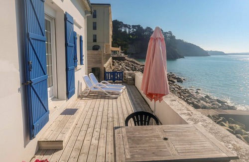 Morgat Casa | Maravillosa casa de vacaciones privada con terraza, mascotas permitida y aparcamiento