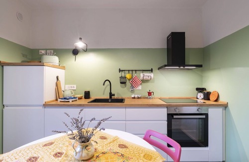 Civezza Casa | Estupenda casa de vacaciones privada con WIFI, terraza, vista panorámica y aparcamiento