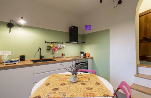 Civezza Casa | Estupenda casa de vacaciones privada con WIFI, terraza, vista panorámica y aparcamiento