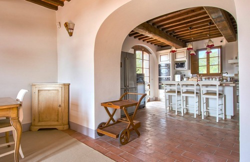 Palaia Villa | Casa de vacaciones privada con WIFI, piscina privada, A/C, TV, patio, vista panorámica
