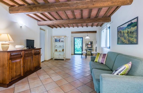 Pescia Casa | Preciosa casa de vacaciones privada con WIFI, piscina privada, TV, patio y aparcamiento